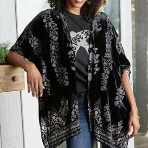 Matilda Jane Good Hart Velvet Floral Burnout Kimono Whimsigoth Fairy NWT  XS/S